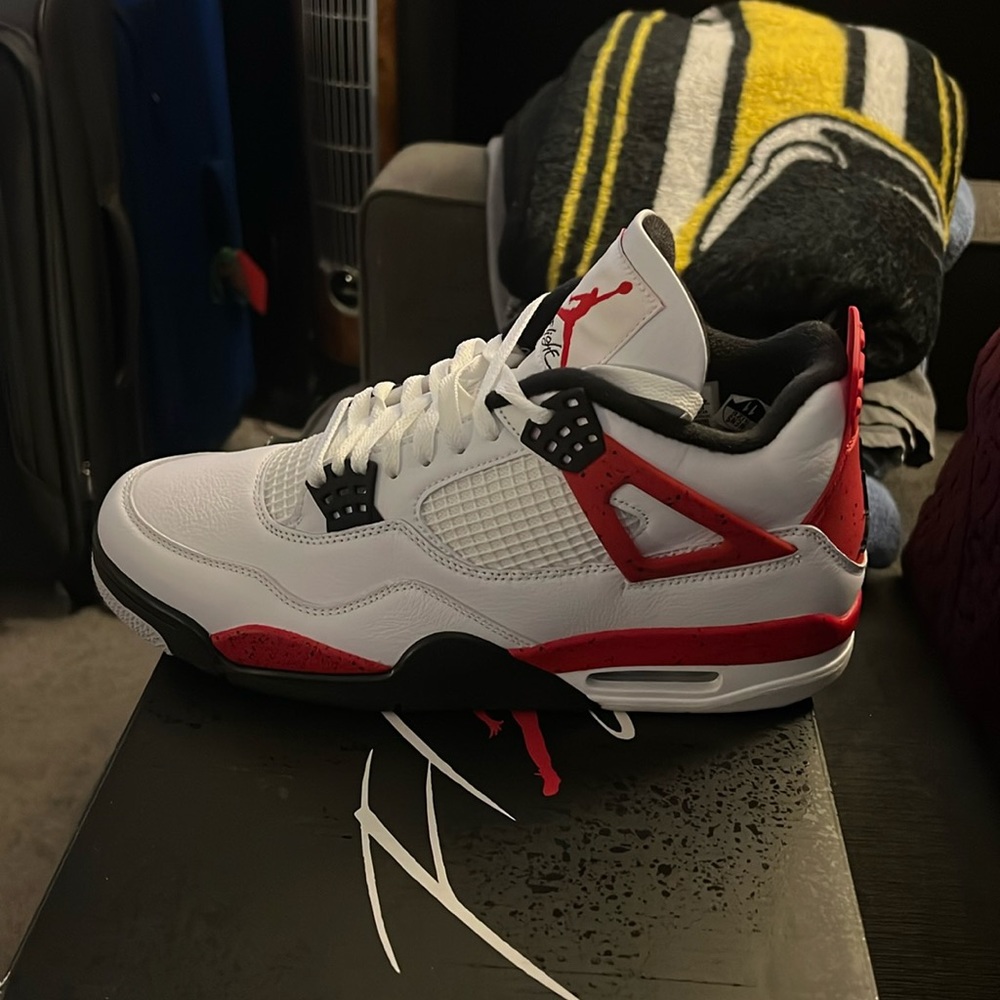 Jordan 4 Red Cement